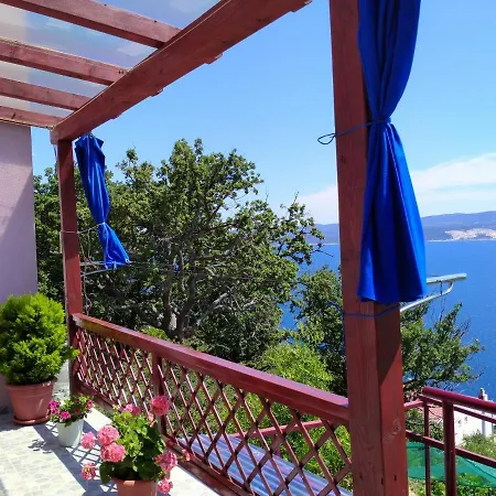 Dom wakacyjny Cheerful Two Bedroom With Panoramic View In *