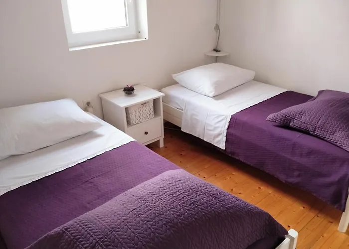 Cheerful Two Bedroom With Panoramic View In Celina