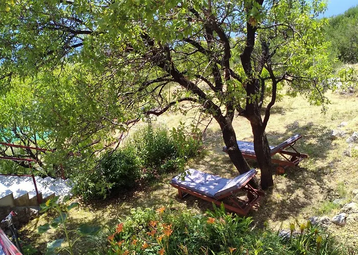 Vikendica Cheerful Two Bedroom With Panoramic View In