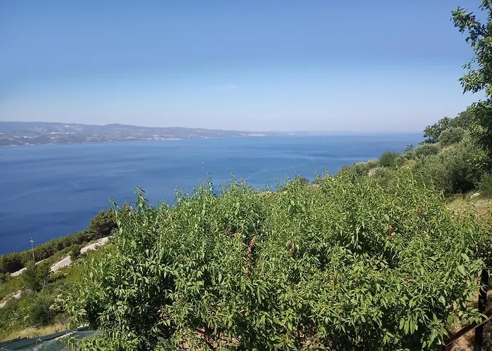 Cheerful Two Bedroom With Panoramic View In צלינה